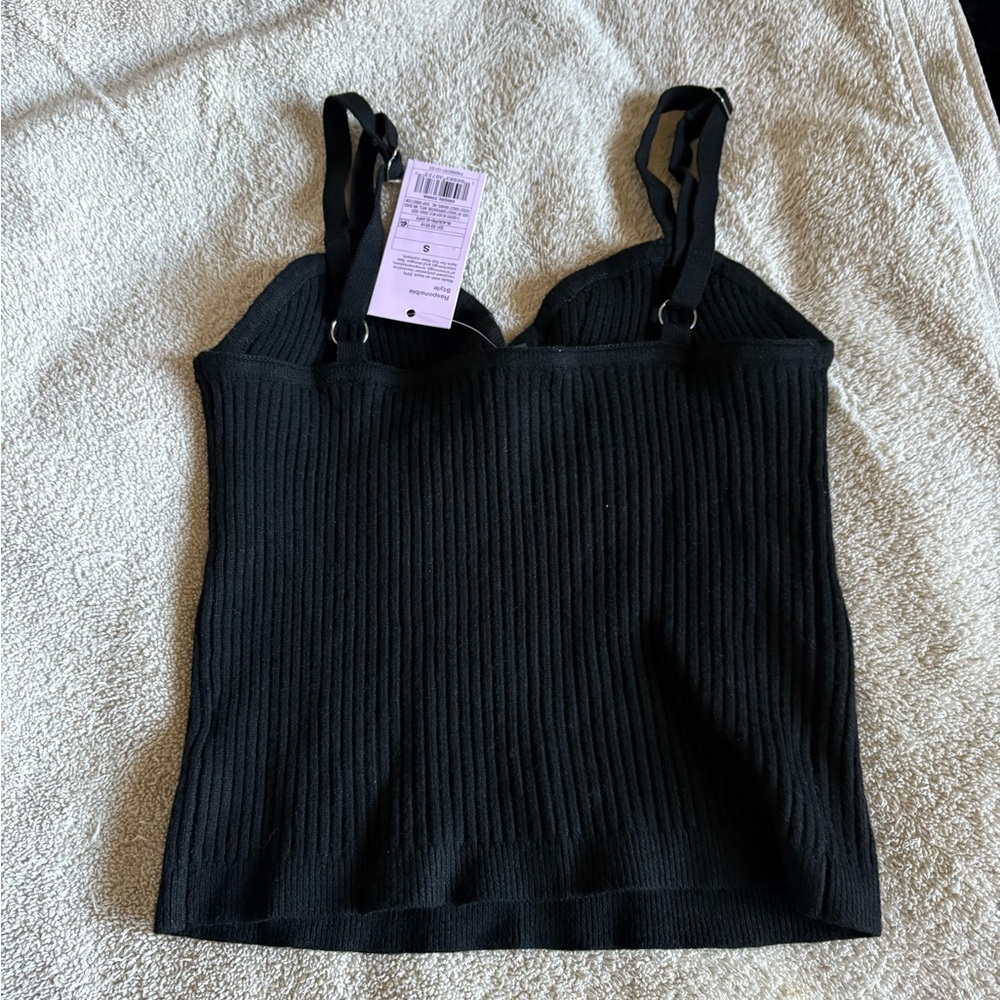 Black Ribbed Women's Top - Picture 2 of 2